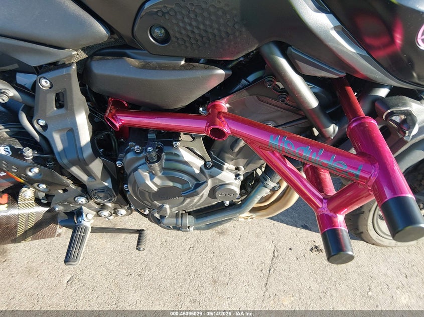 YAMAHA MT07 2022
