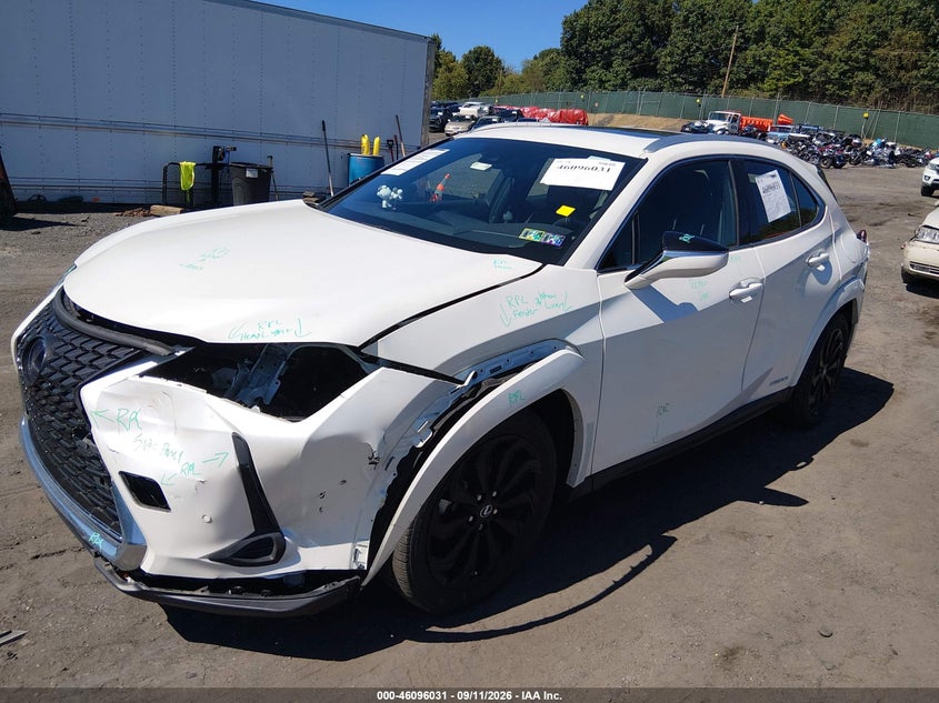 LEXUS UX 250H - zdjęcie 2