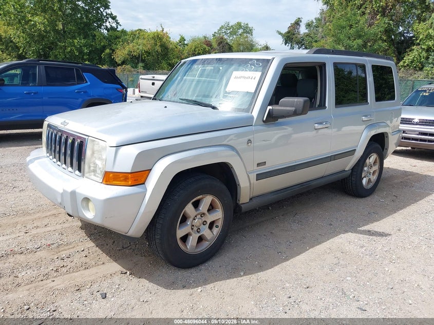 2007 JEEP COMMANDER auction photo 2