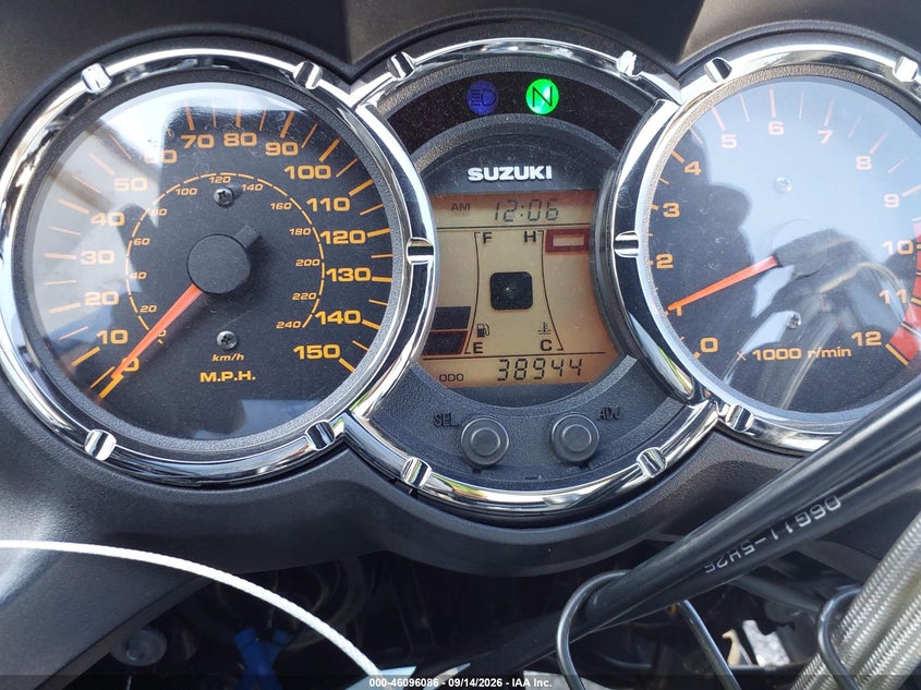 SUZUKI DL1000 2006