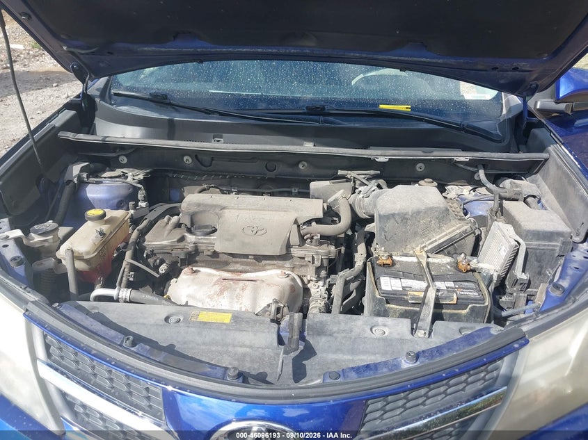 TOYOTA RAV4 - zdjęcie 10