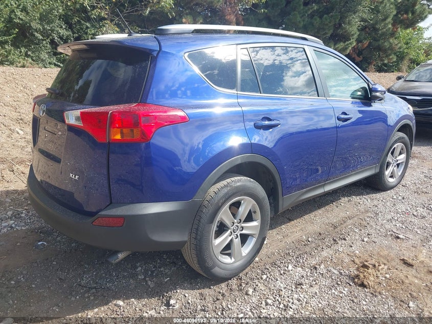 TOYOTA RAV4 - zdjęcie 4