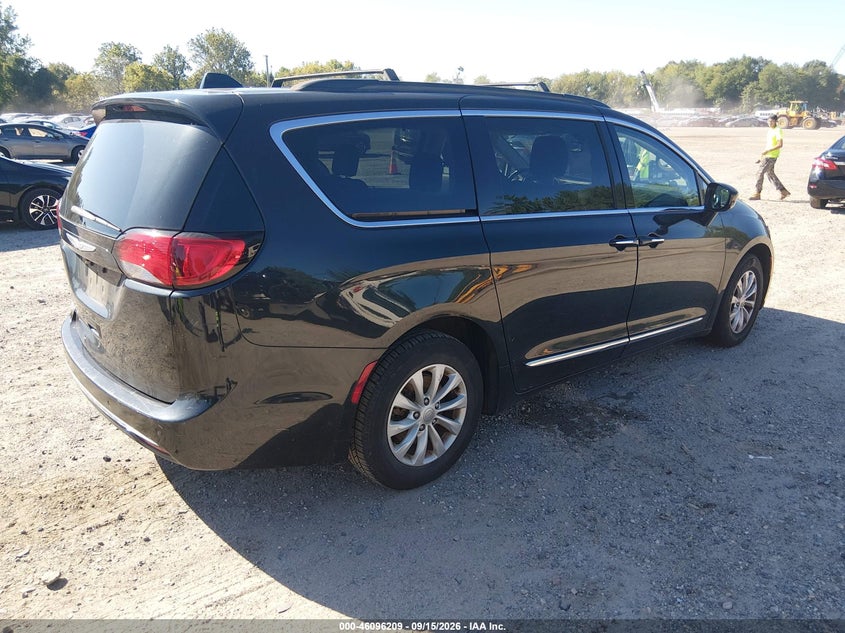 Vin: 2c4rc1bg4hr621693, lot: 46595867, chrysler pacifica touring-l 20174