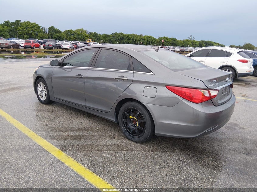Vin: 5npeb4acxdh747744, lot: 46595969, hyundai sonata gls 20133