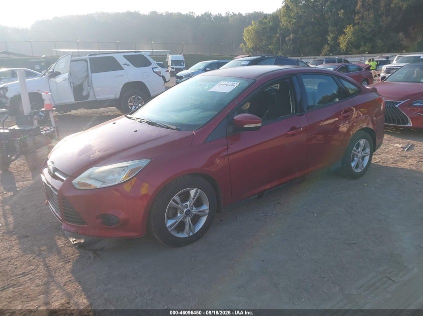 Vin: 1fadp3f28dl225106, lot: 46596108, ford focus se 20132
