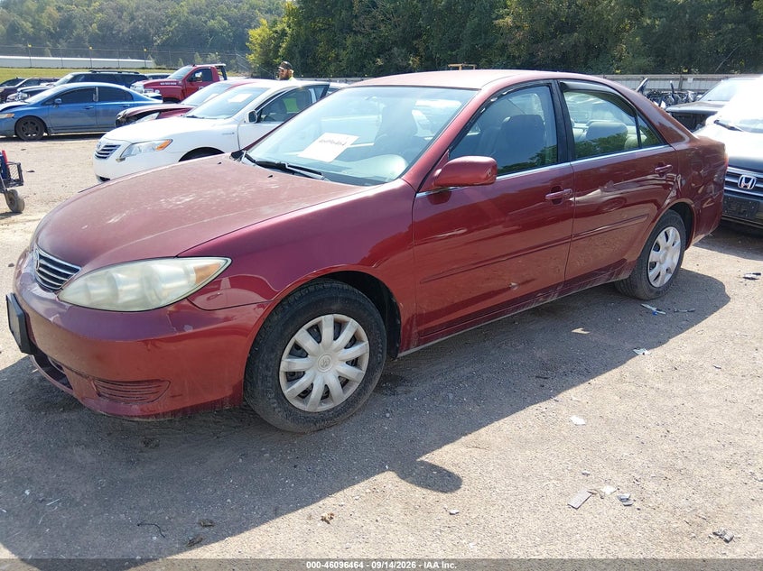 2005 Toyota Camry, Звичайний знос, IAAI, VIN 4T1BE32K55U074312 — фото 2
