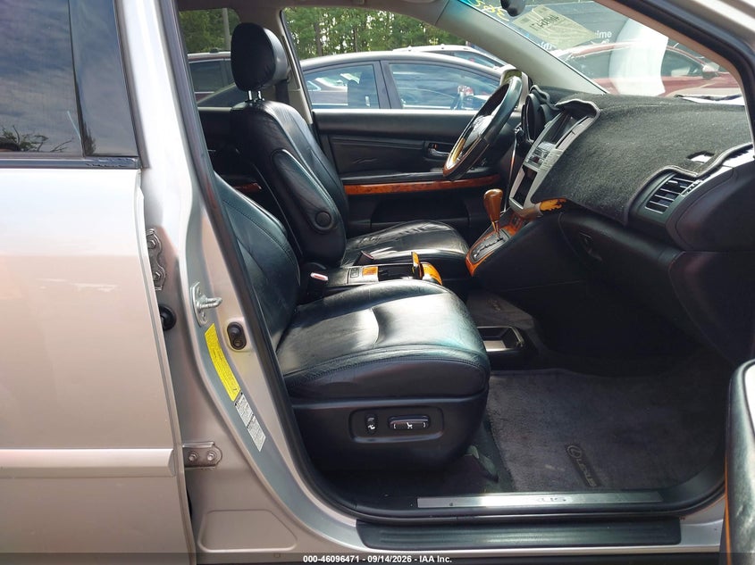 LEXUS RX 330 2005 VIN 2T2HA31U85C082958