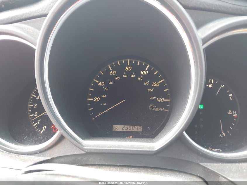 LEXUS RX 330 2005 VIN 2T2HA31U85C082958