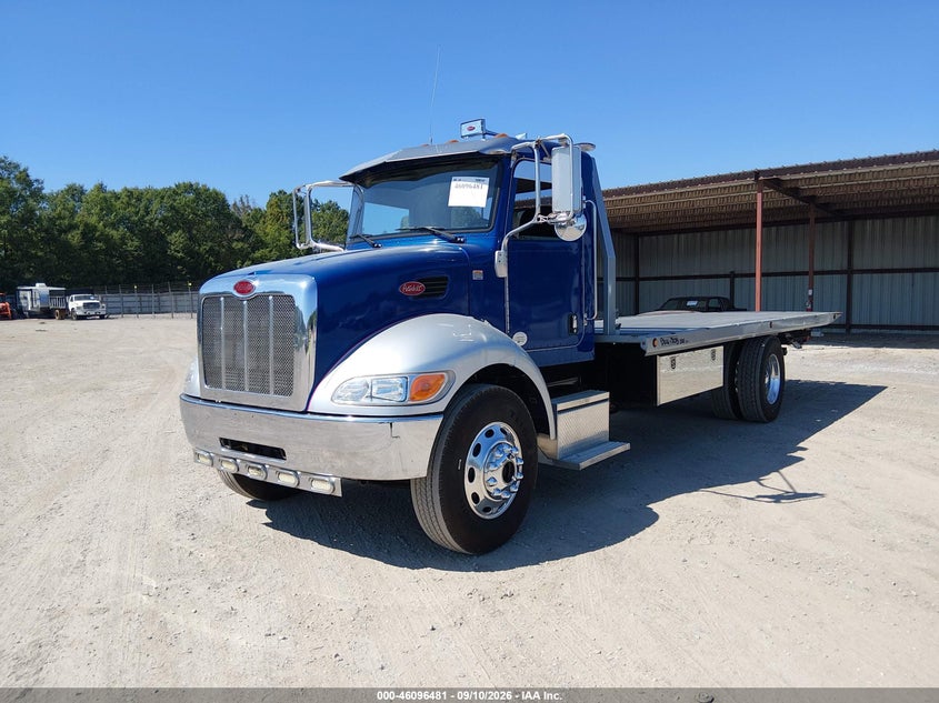 2014 PETERBILT 337 auction photo 2