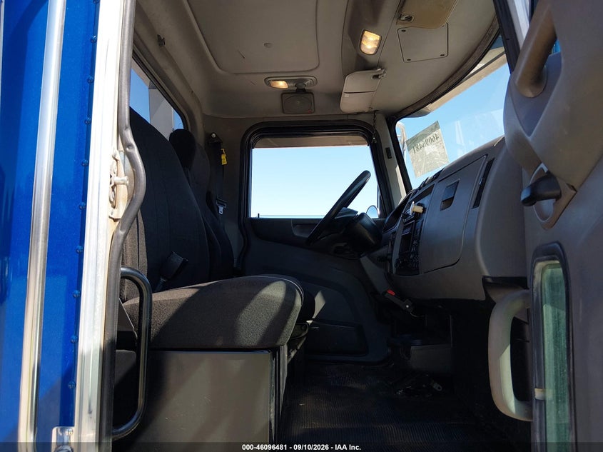 2014 PETERBILT 337 auction photo 6