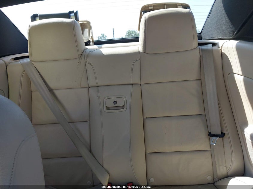 VOLKSWAGEN EOS 2012 VIN WVWFW7AH8CV018212