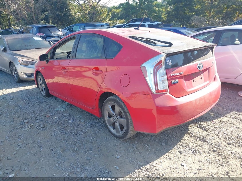 2015 TOYOTA PRIUS auction photo 3