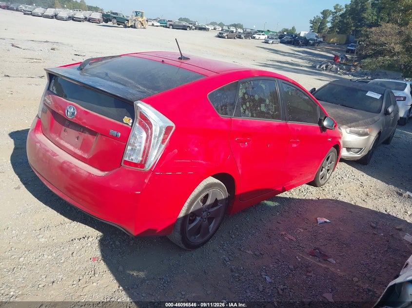 2015 TOYOTA PRIUS auction photo 4