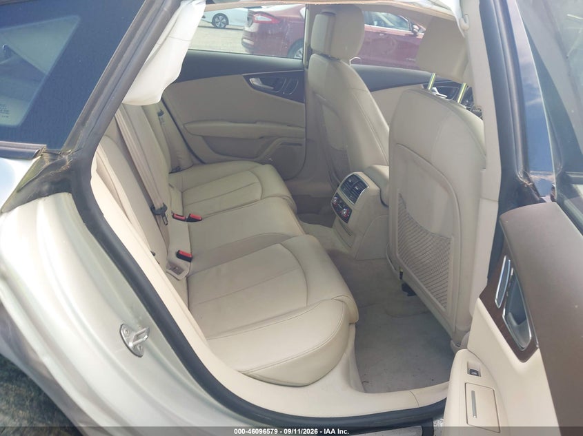 2016 AUDI A7 auction photo 8