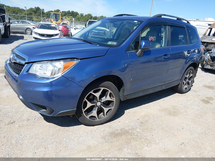 2016 Subaru Forester, Правый зад, IAAI, VIN JF2SJARC0GH558002 — фото 2