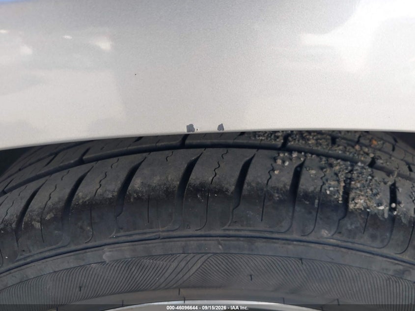 2014 KIA SORENTO auction photo 6