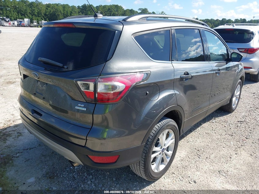 Vin: 1fmcu0gd5hua86223, lot: 46596334, ford escape se 20174