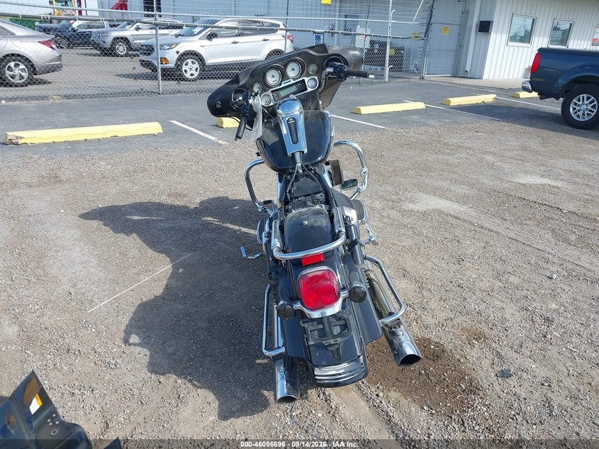 HARLEY-DAVIDSON FLHX 2008