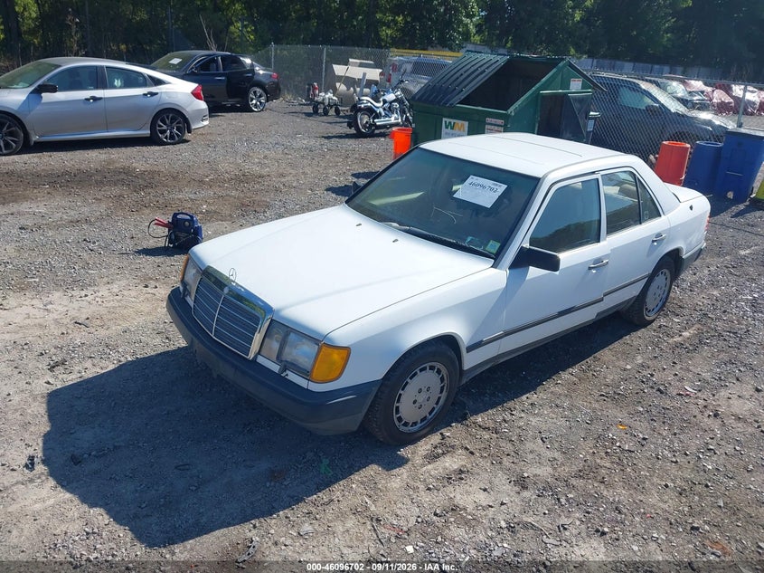 1988 MERCEDES-BENZ 300 auction photo 6