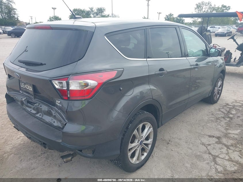Vin: 1fmcu9gd9hua36963, lot: 46596414, ford escape se 20174