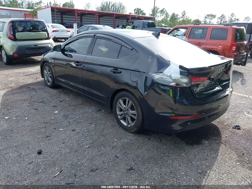 Vin: kmhd84lf5hu201300, lot: 46596663, hyundai elantra se 20173