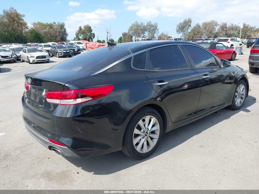 Vin: 5xxgt4l35jg264351, lot: 46596702, kia optima lx 20184