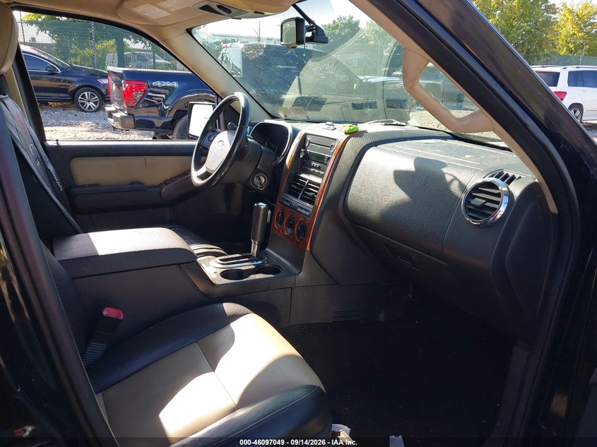 FORD EXPLORER 2008 VIN 1FMEU74E58UA68531