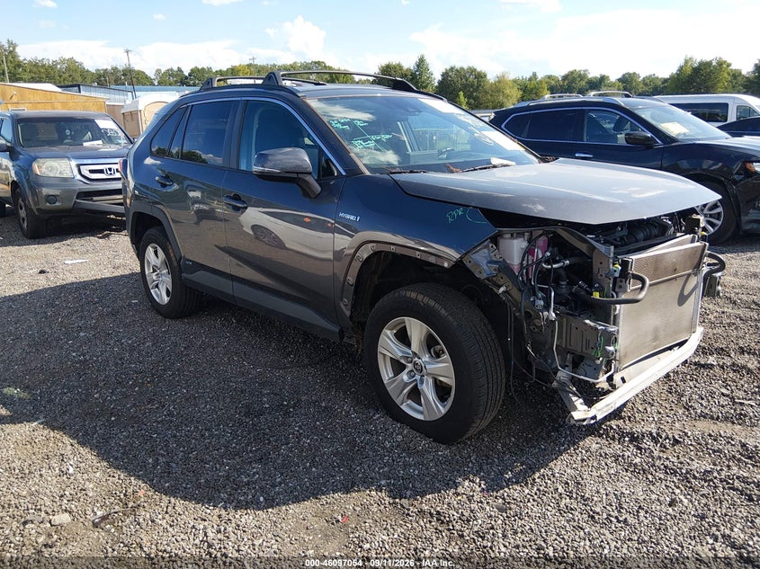 Vin: 4t3rwrfvxmu047020, lot: 46596712, toyota rav4 hybrid xle 2021 img_1