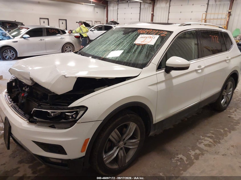 Vin: 3vv4b7ax9jm172009, lot: 46596830, volkswagen tiguan 2.0t sel premium 20182