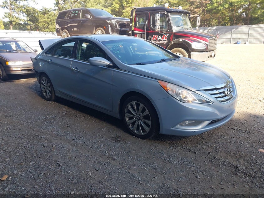 Vin: 5npec4ac2bh283777, lot: 46596838, hyundai sonata se 2011 img_1