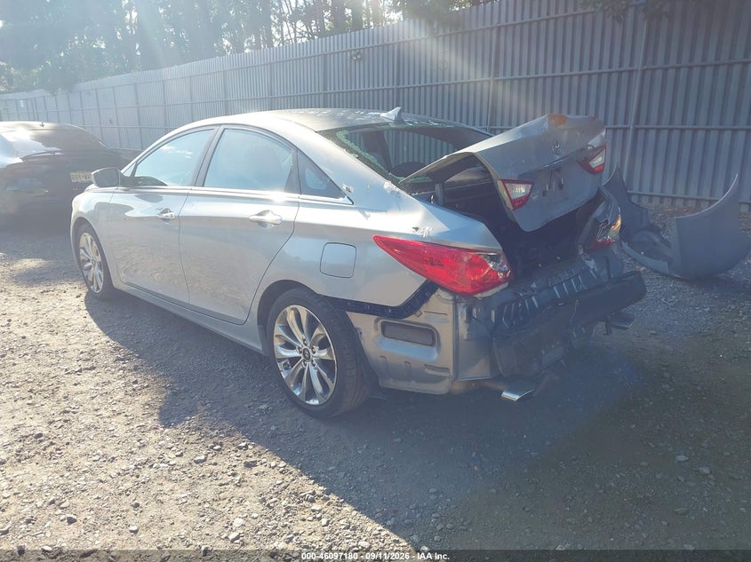 Vin: 5npec4ac2bh283777, lot: 46596838, hyundai sonata se 20113