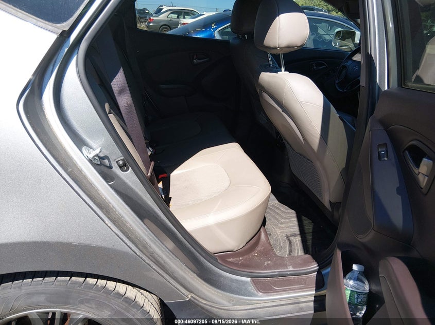 2015 HYUNDAI TUCSON auction photo 8