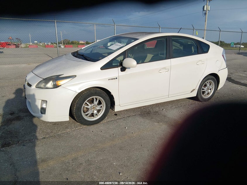 Vin: jtdkn3du4b0270327, lot: 46596894, toyota prius two 20112