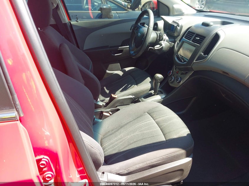 CHEVROLET SONIC 2015 VIN 1G1JC6SH0F4100739