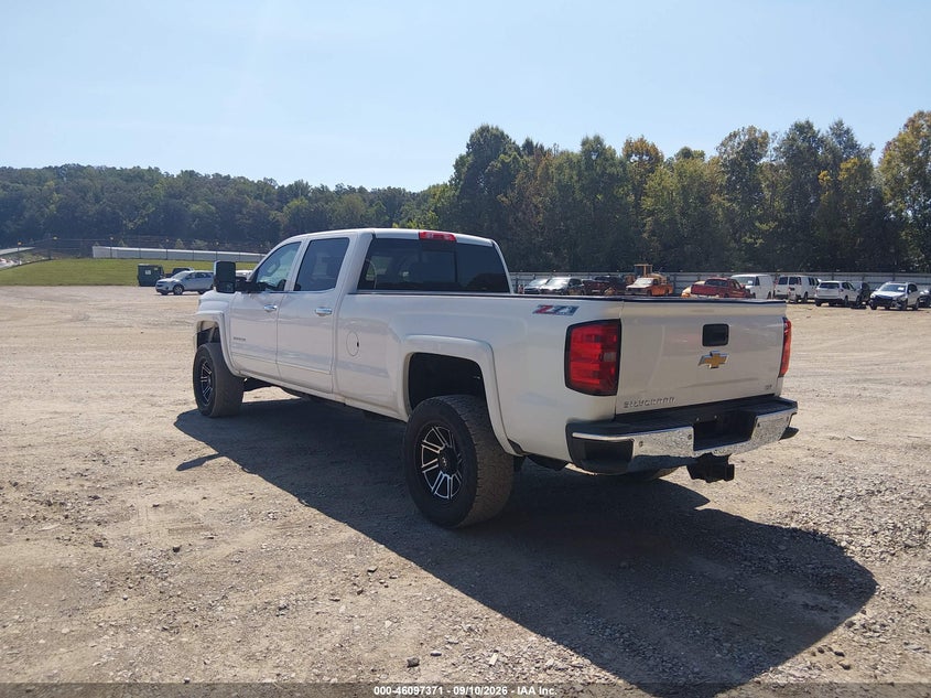 2015 CHEVROLET SILVERADO 2500HD auction photo 3