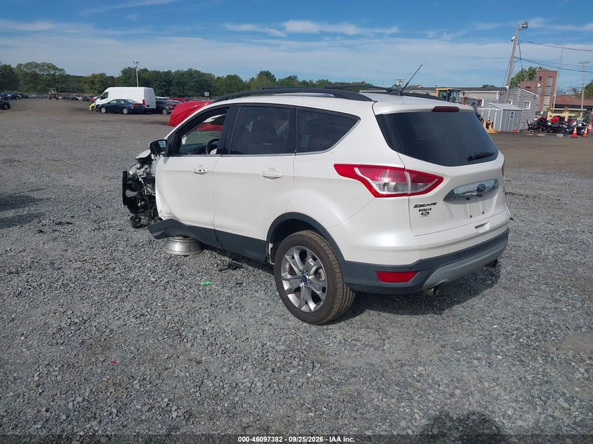 Vin: 1fmcu9hx2dua76613, lot: 46597040, ford escape sel 20133