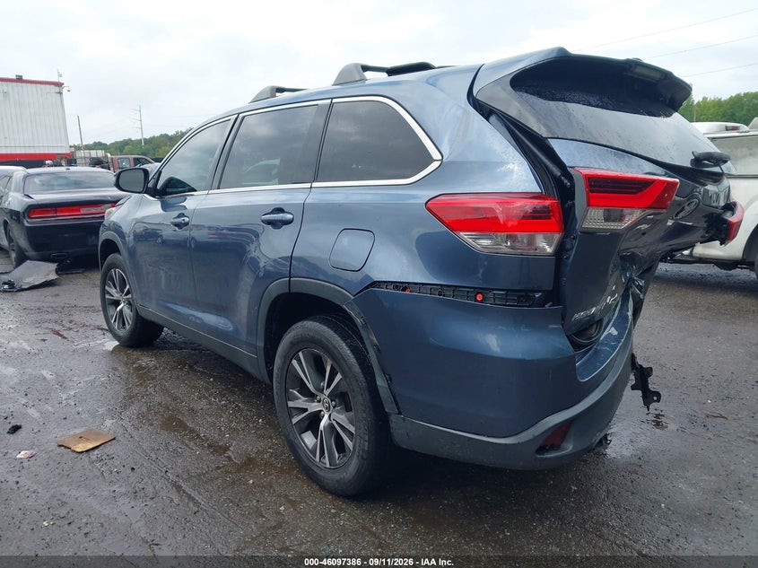 TOYOTA HIGHLANDER - zdjęcie 3
