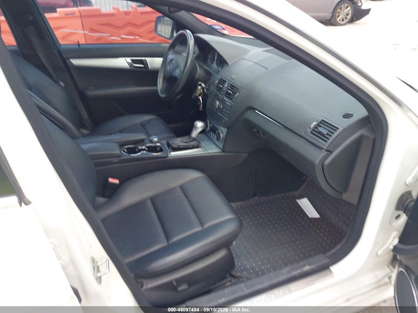 2008 MERCEDES-BENZ C 300 auction photo 5
