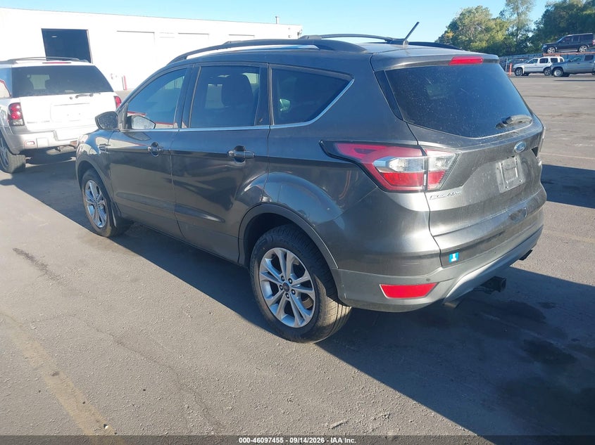 Vin: 1fmcu0gd1hua62291, lot: 46597113, ford escape se 20173
