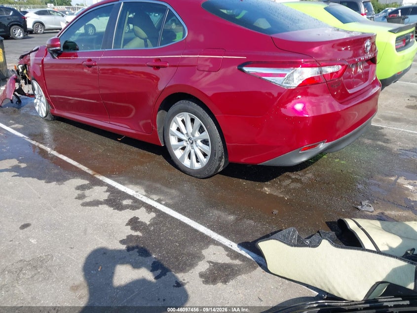 Vin: 4t1b11hk7ju526892, lot: 46597114, toyota camry le 20183