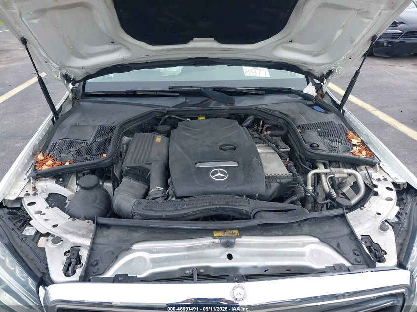 2016 MERCEDES-BENZ C 300 LUXURY · Фото 10