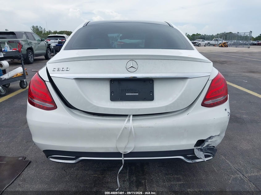 2016 MERCEDES-BENZ C 300 LUXURY · Фото 16