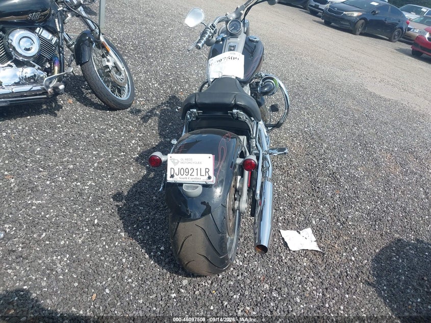HARLEY-DAVIDSON FXCW 2008