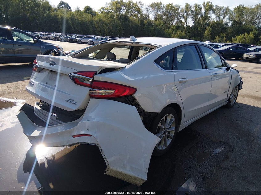 Vin: 3fa6p0lu1kr221880, lot: 46597199, ford fusion hybrid se 20194