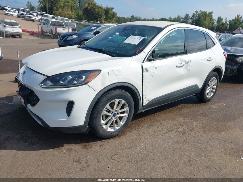 Vin: 1fmcu0g6xlua23595, lot: 46597200, ford escape se 20202