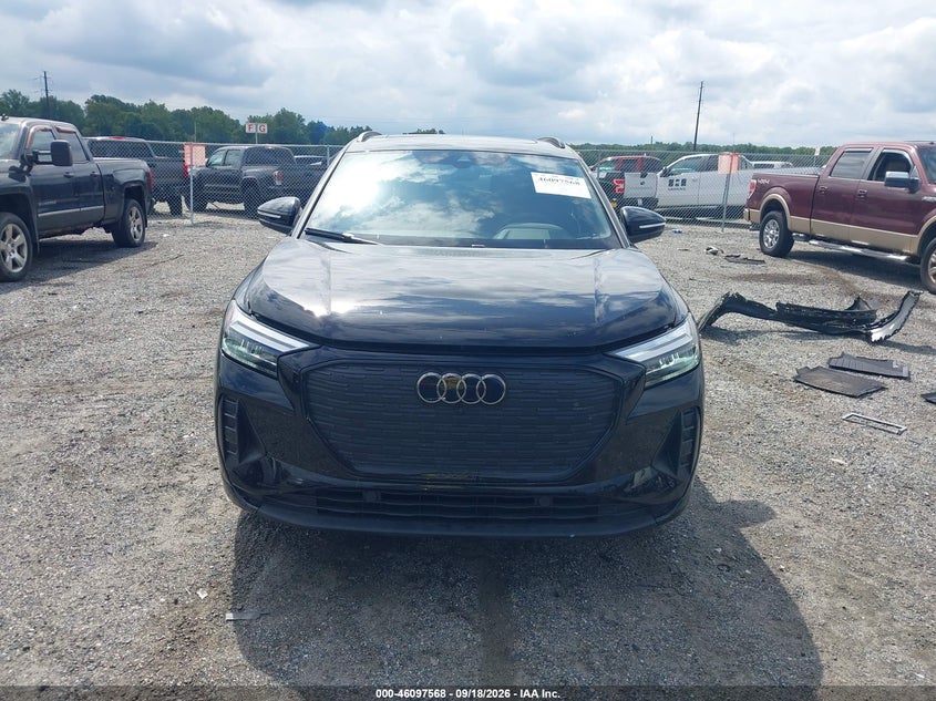 2025 AUDI Q4 E-TRON PREMIUM 45 RWD · Фото 13