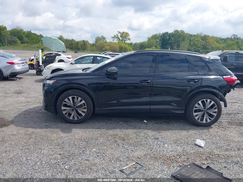 2025 AUDI Q4 E-TRON PREMIUM 45 RWD · Фото 15