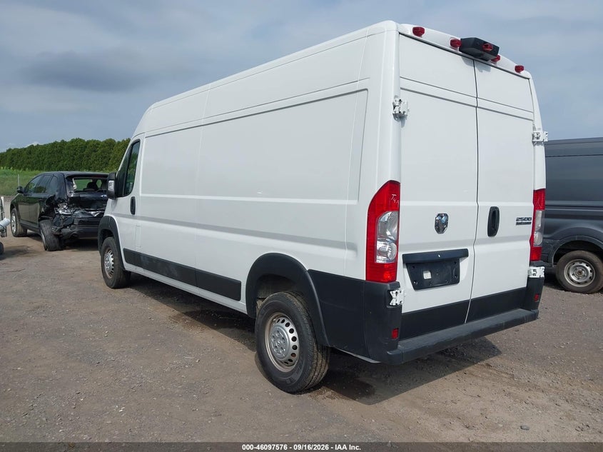 Vin: 3c6lrvdg3te180018, lot: 46597234, ram promaster 2500 tradesman high roof 159 wb w/pass seat 20263