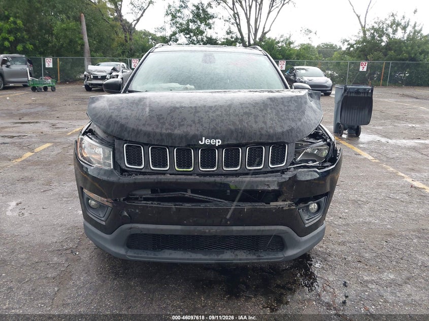 2018 JEEP COMPASS LATITUDE 4X4 · Фото 12
