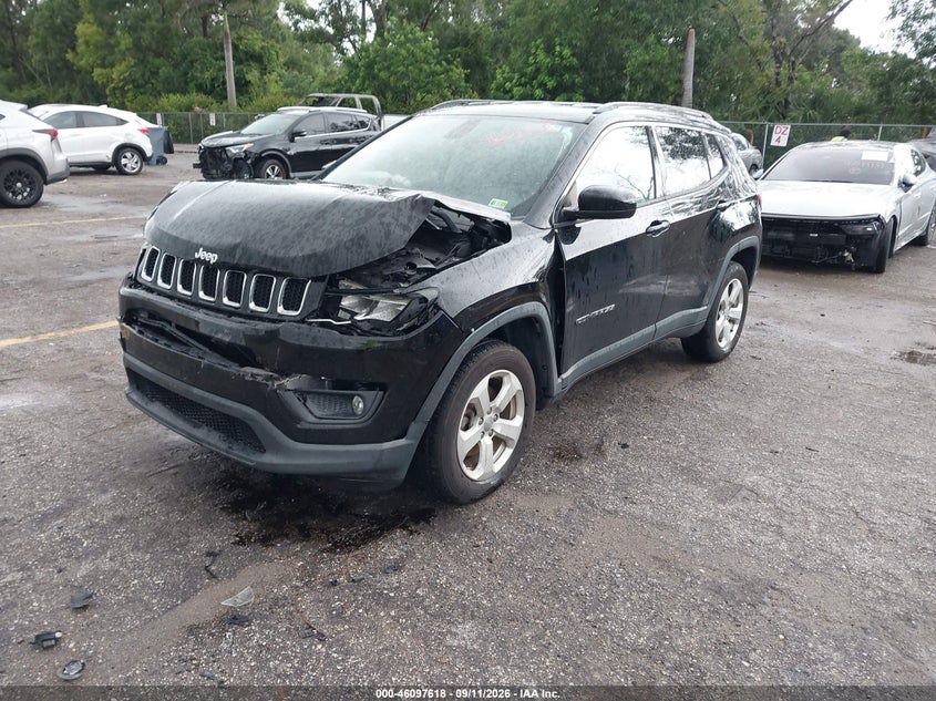 2018 JEEP COMPASS LATITUDE 4X4 · Фото 2